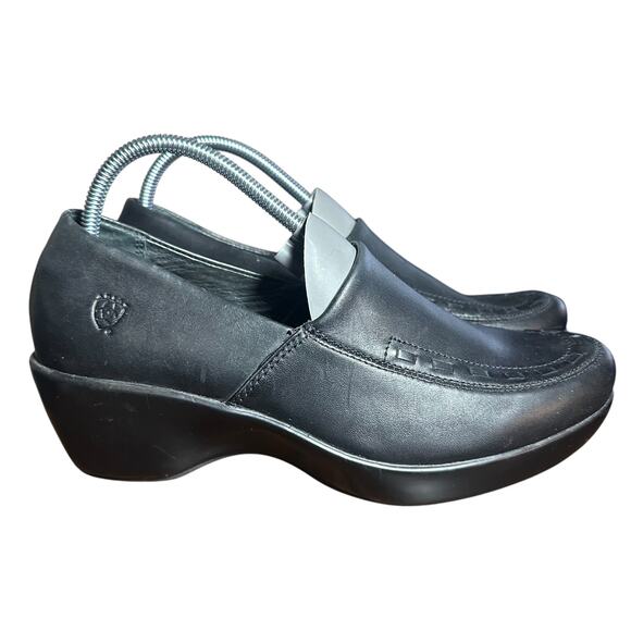 Ariat Women's Black Leather Slip-On Wedge Shoes - Size 6.5 - Picture 1 of 10